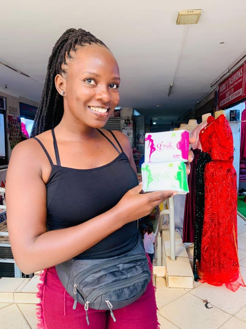 nalugwa_lilian's tweet photo. Get your girls @PadsQi  for their peace of mind and better results at school.🥰🥰
Because they're #FreshAndComfortable.
If you have ever bought shoes from me get ready am coming to make you shine.😌🥰🥰 https://t.co/FpTtqZjVyV