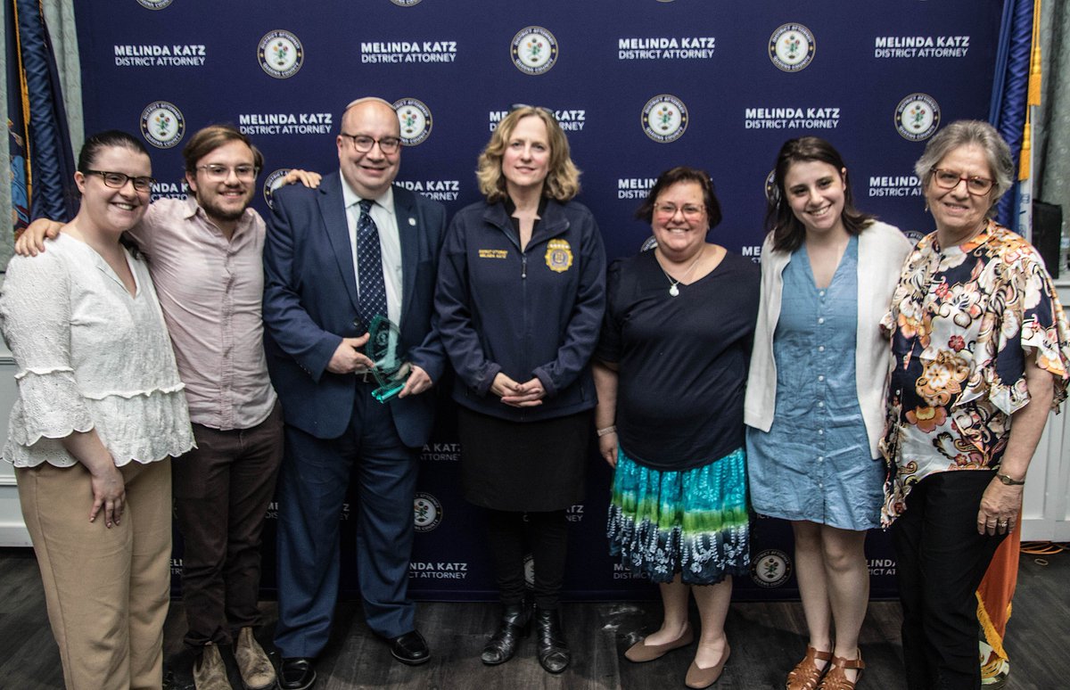 QueensDAKatz's tweet photo. The accomplishments and strength of the Jewish community were on full display during our annual #JewishAmericanHeritage Month celebration at @QC_News.

It was a pleasure to honor so many notable leaders for their exceptional dedication to serving their communities. https://t.co/gcJeEZJPeX
