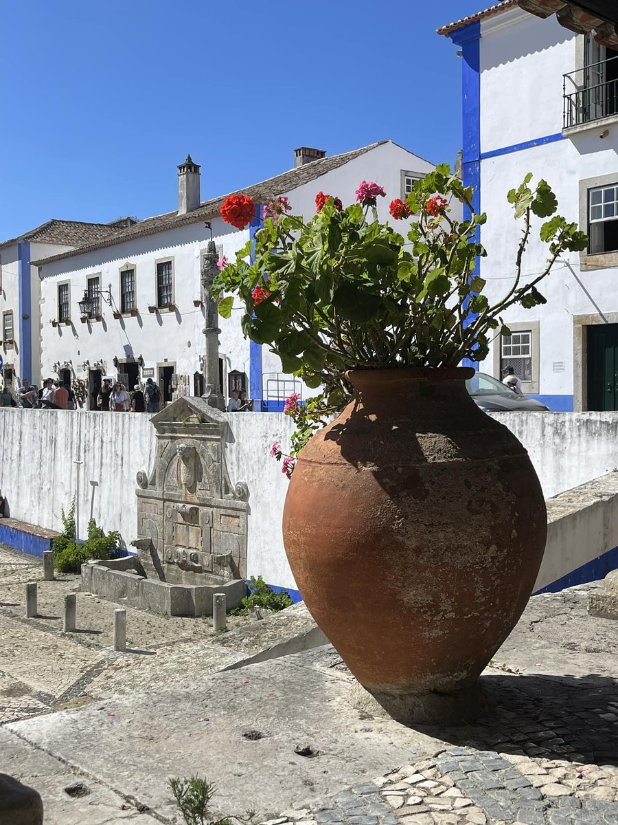 The beautiful village of #Óbidos