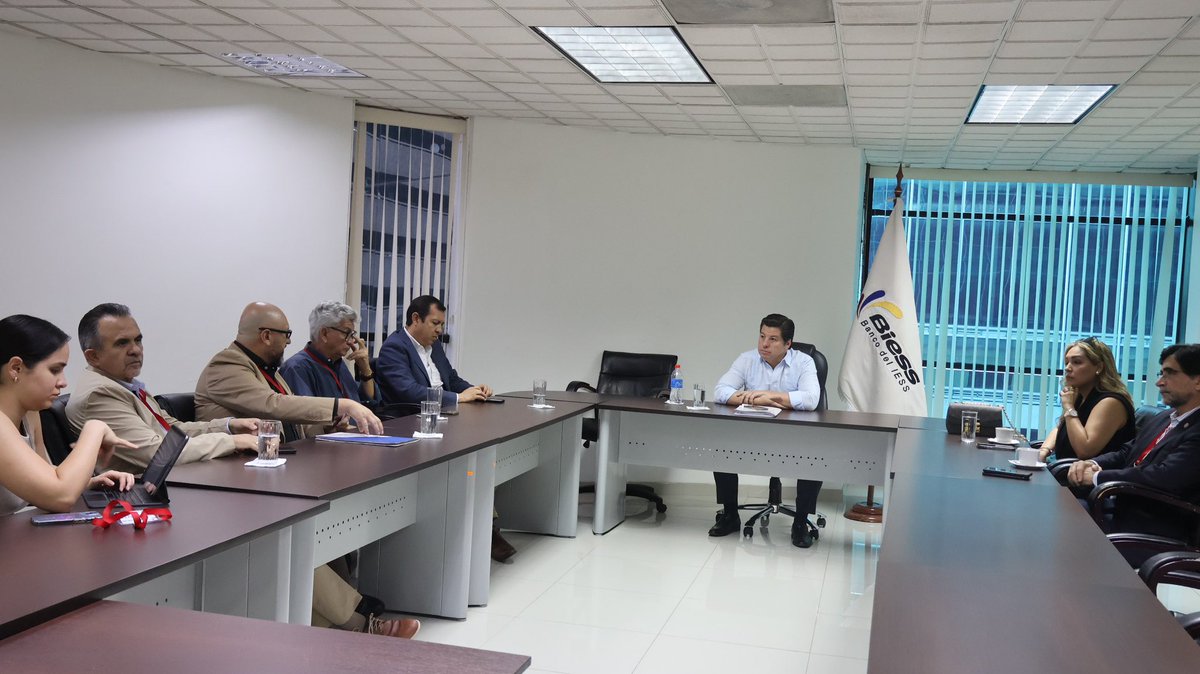 Cámara de la Construcción de Guayaquil tweet media