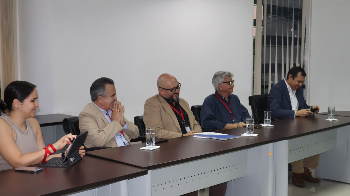 Cámara de la Construcción de Guayaquil tweet media