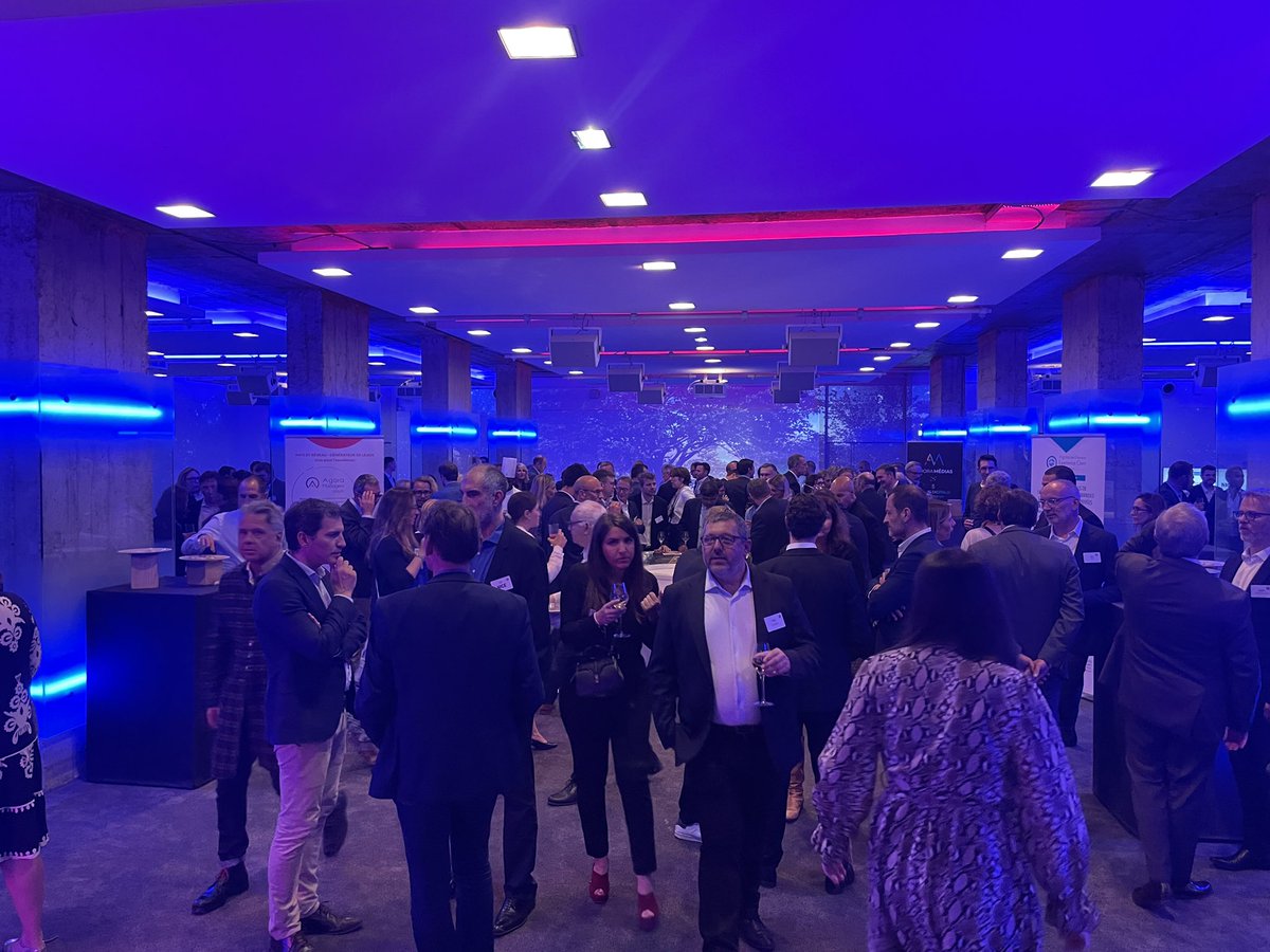 Tout le gratin de l’XP client au Pavillon Vendôme ! Rencontres et retrouvailles au programme #GalaExperienceClient <a href="/Agora_Managers/">Agora Managers Groupe</a> Tout le gratin de l’expérience client rassemblé au Pavillon Vendôme ! Rencontres et retrouvailles au programme #GalaExperienceClient <a href="/Agora_Managers/">Agora Managers Groupe</a>