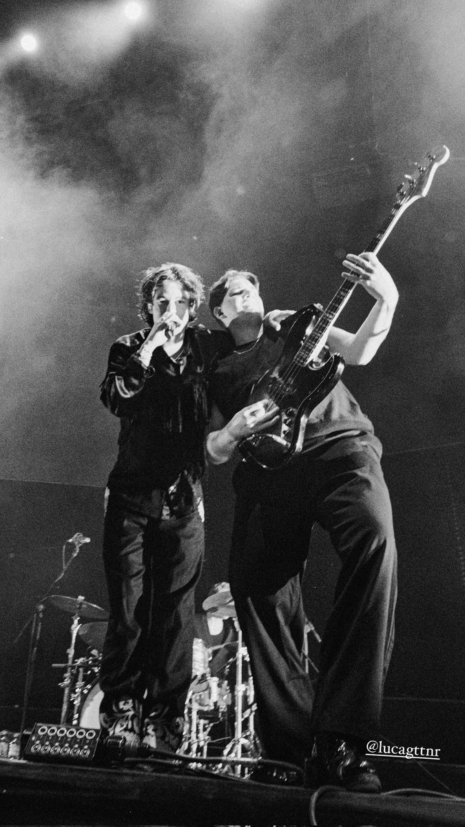 GiantRooksMedia's tweet photo. "PERUUU 🫶🫶🫶 gracias por esta maravillosa noche xx"

- Giant Rooks via IG story https://t.co/TdEyJdROYl