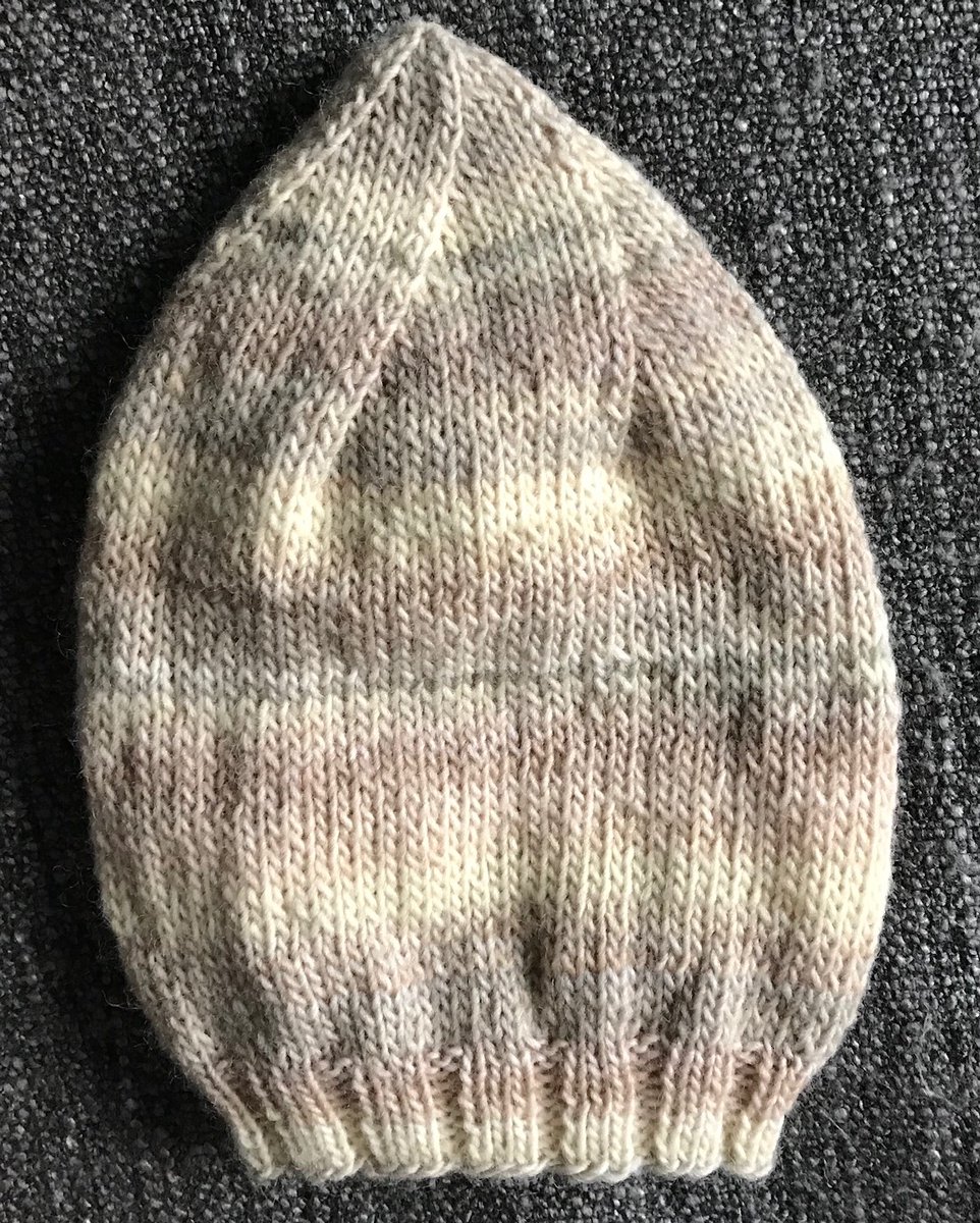 #mhhsbd

𝐎𝐡, 𝐰𝐡𝐞𝐫𝐞 𝐝𝐢𝐝 𝐲𝐨𝐮 𝐠𝐞𝐭 𝐲𝐨𝐮𝐫 𝐡𝐚𝐭?

This is a delightful lightweight beret in lovely muted colours. It’s handknitted using variegated yarn meaning it is a unique colour design.
Link in comments.
#CraftBizPary