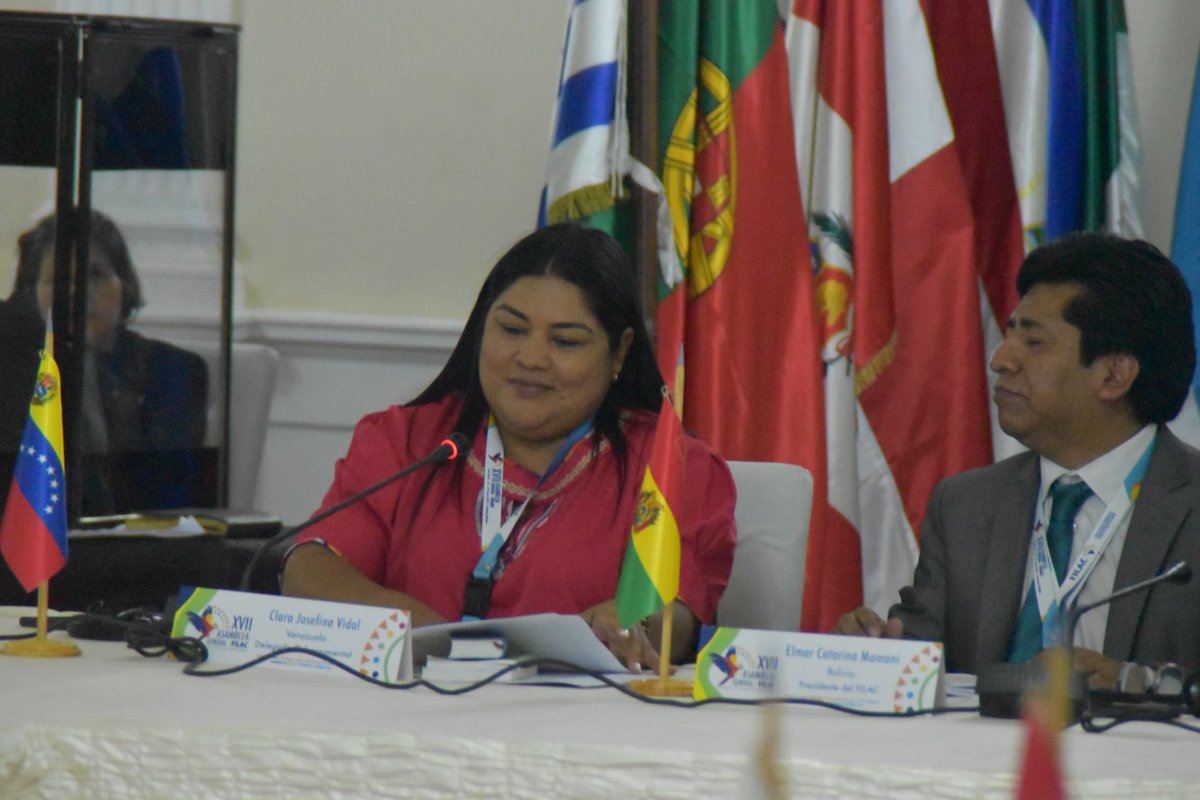 Venezuela asume la Presidencia Pro-Témpore de la XVII Asamblea General Ordinaria del <a href="/filac_/">FILAC</a> 

#FilacEnUnPaisDePaz #FilacEnVenezuela 
<a href="/CLARAVIDALV/">Clara Vidal</a> <a href="/nicolasmaduro/">Nicolás Maduro</a> <a href="/Mippcivzla/">mippci</a>
