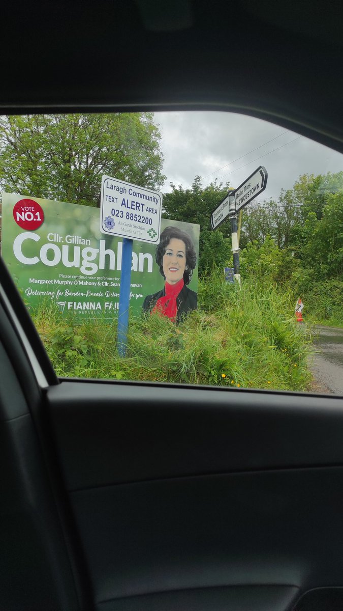 kfmccarthy's tweet photo. @Corkcoco One of your candidate's posters is obstructing road visibility for motorists at Laragh cross.. emailed her directly last week - no response, no action. This is already a dangerous cross.. please rectify this dangerous situation. https://t.co/LJTvgEthQp