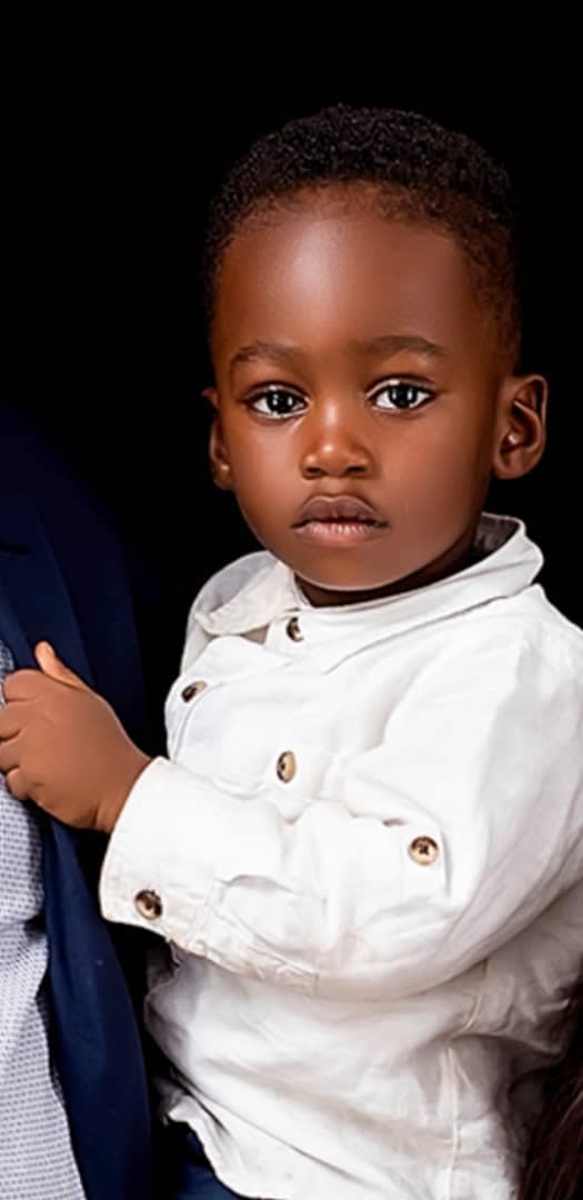 Angeltv_Gh's tweet image. SAD NEWS📷📷
3 years old boy, Richard Ampomah who tragically lost his life in a fatal accident involving Ghanaian actor Kwadwo Nkansah LilWin has been buried.
#ABNGhana #angelcola #AdonkoNextLevel