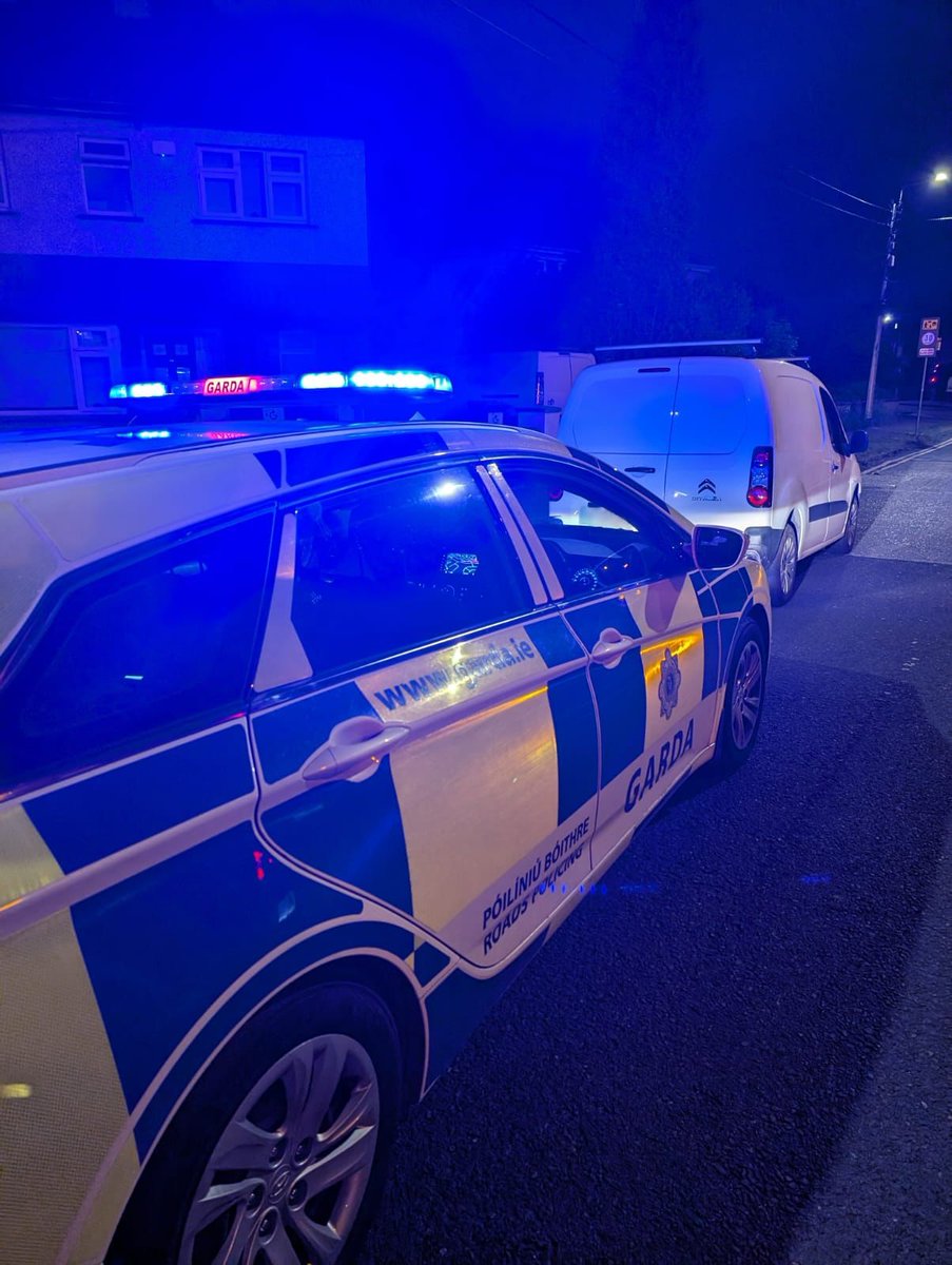 The Roads Policing Unit based in Santry were on the Swords Road and stopped this van after it ran a red light.

This young driver was an uninsured, unaccompanied learner.

We seized the car and she will have a summons in the post.

It's never worth the chance.

#SaferRoads