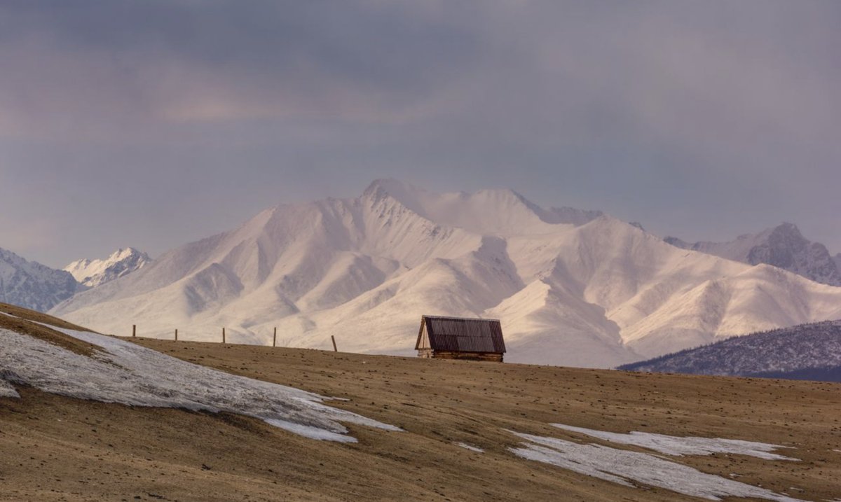 Mountain life is just chilling with fresh air, awesome views, and good vibes all around. viewbug.com/member/trofimo…