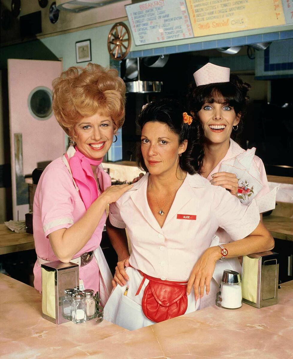 barbaravitali2's tweet photo. Remembering #BethHowland May 28,1941_December 31,2015 (Age 74) #Alice #MaryTylerMooreShow https://t.co/FtBz2Jk0Sf