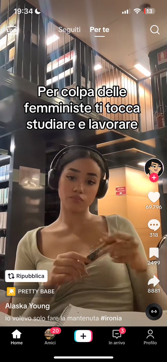 Sarò fatta male io, ma non riesco a cogliere l’ironia in queste cose