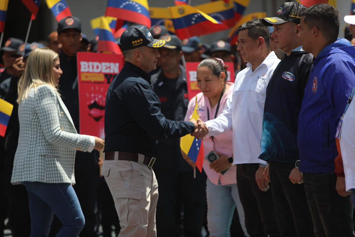 "Con estas medidas coercitivas unilaterales lo que han tratado de hacer es derribar la voluntad del pueblo, quitar el estado de bienestar cuando intentan bloquearnos el derecho a la salud, a la alimentación y al respeto a nuestra soberanía”

#PorLaPazDerogaYa