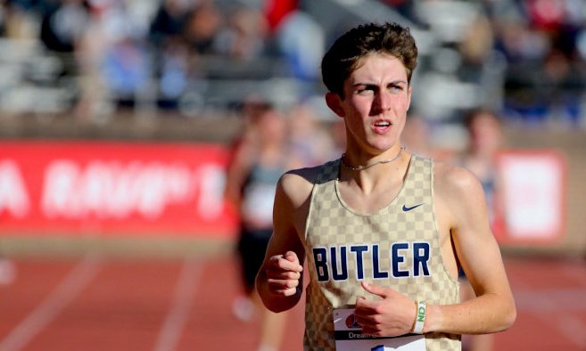 PDX_devine's tweet photo. Lots of track &amp; field last weekend &amp; it can be easy for impressive HS performances to slide past-- there have been so many lately. But feels like Drew Griffith's astonishing 2-day triple at PA State Meet deserves more attention.⬇️

3:57.08  1600
8:43.72  3200
1:50.04  4x8 anchor https://t.co/vvjf7sR3Cf