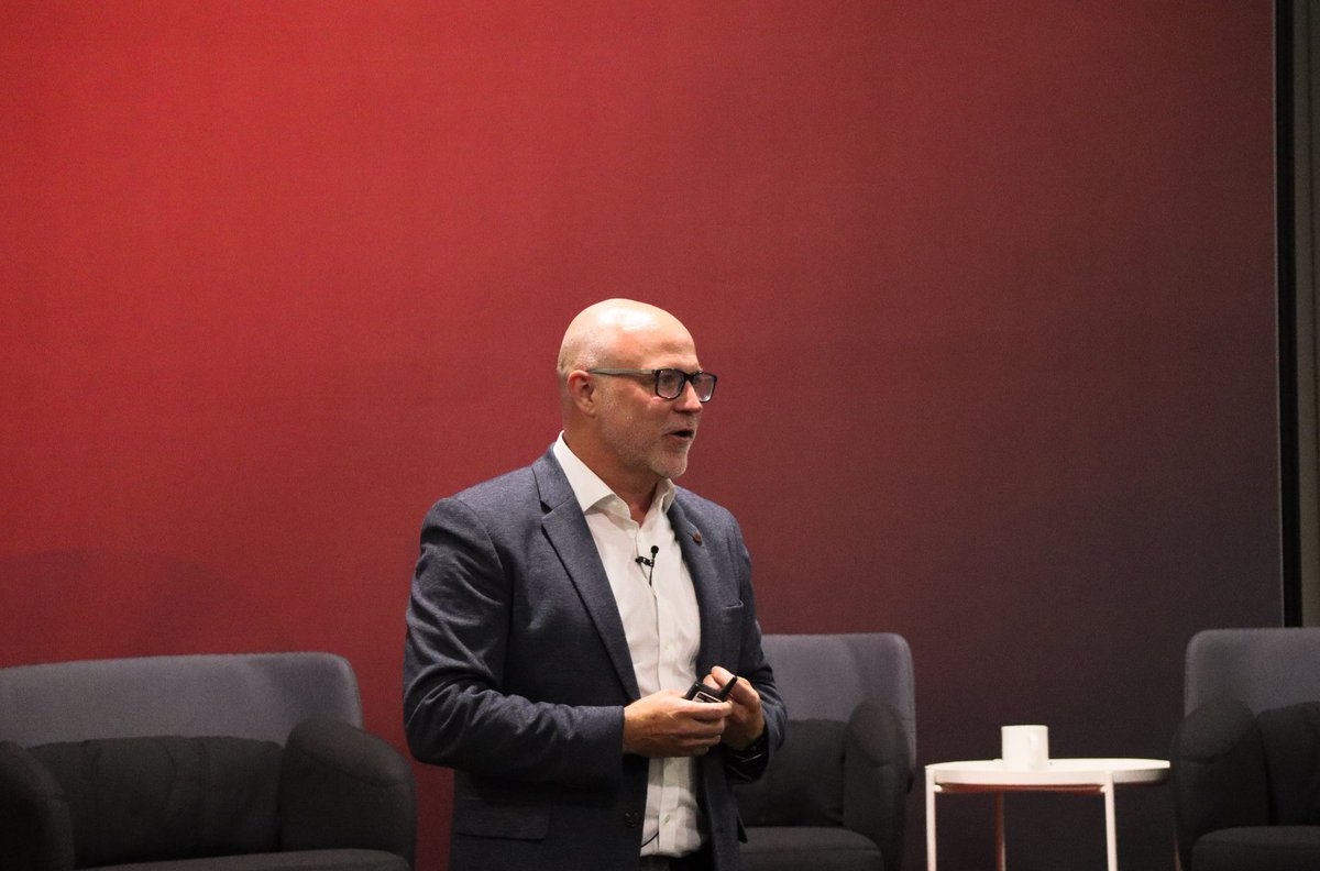 RetailCouncil's tweet photo. Lunch & Learn sessions at #RCCSTORE24
Fueling retail strategies with data insights for the new consumer landscape, unlocking growth with big data & AI, and exploring sustainable communication (FR).
@Moneris @MicroStrategy @lg2_agency https://t.co/7jit88cLtg