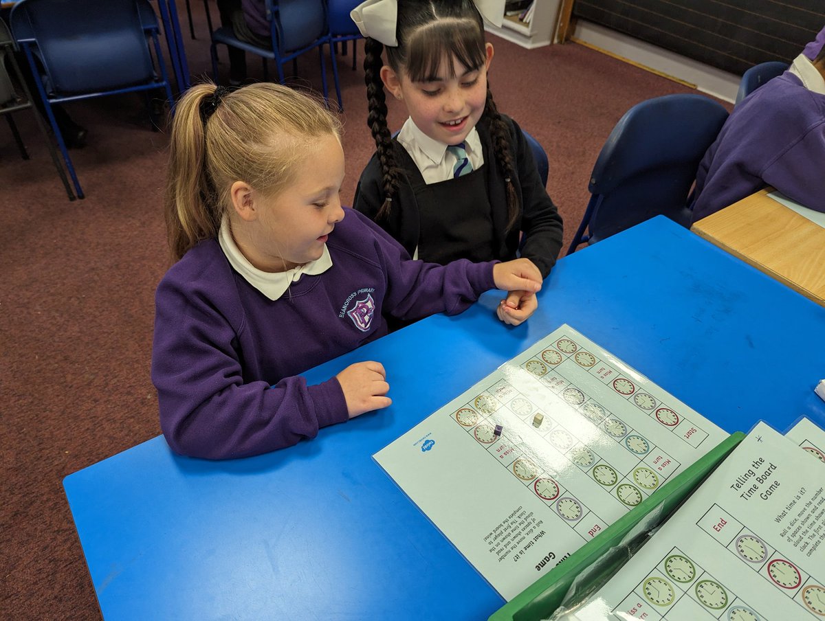 BPSDrParnell's tweet photo. We are working very hard on time: some of us are working on quarter past/to, and some of us on 5-minute intervals. We are also learning about converting digital and analogue time. Time is tricky, so practising at home and when out and about really helps 🫶🏽#BPSNumeracy https://t.co/5sBtaTfZd5