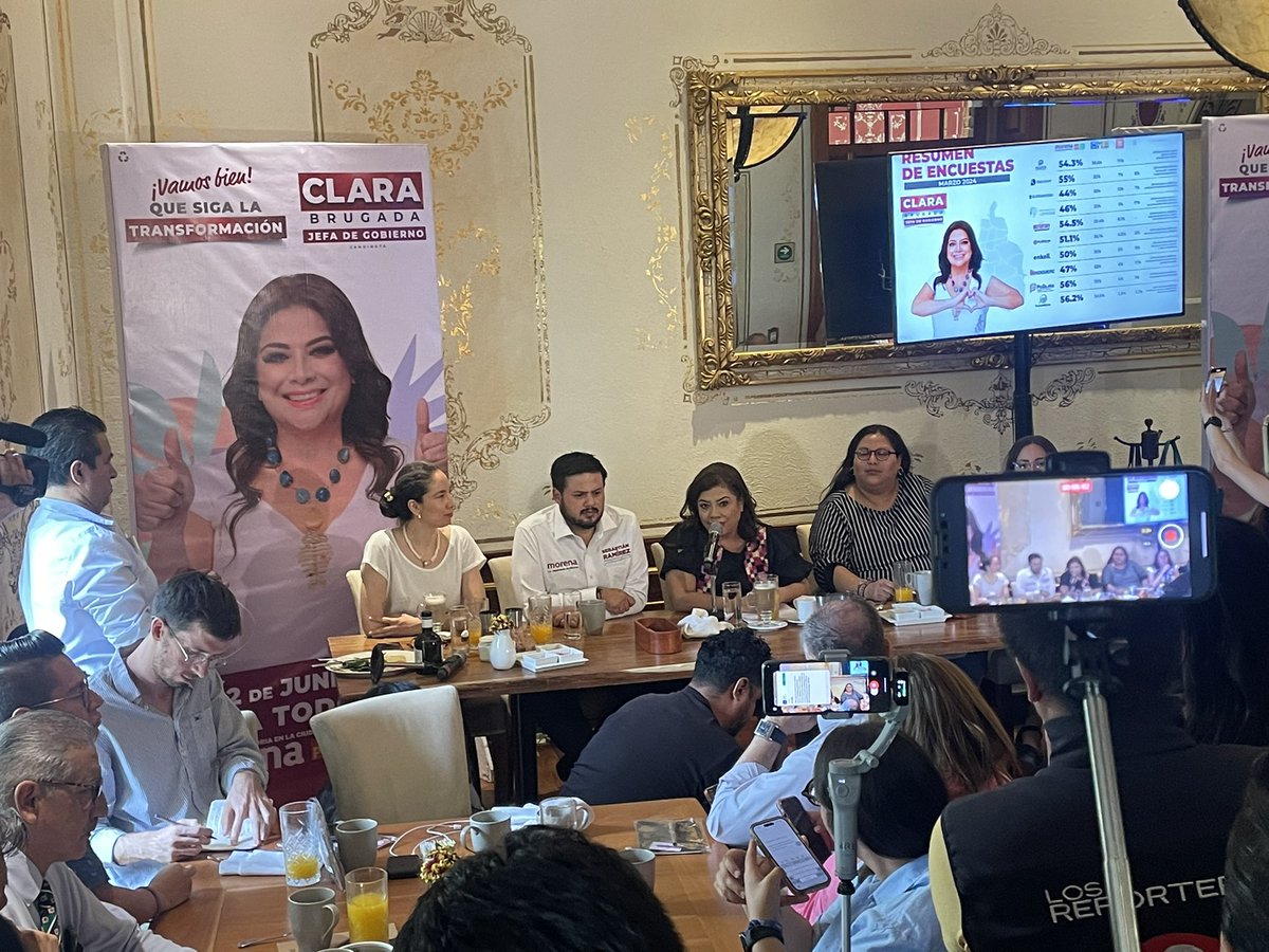 CdmxPress's tweet photo. @ClaraBrugadaM alerta por operativo de compra del voto que busca realizar el PAN en las Alcaldías de Iztapalapa, GAM, Cuauhtémoc, Álvaro Obregón y Tlalpan.

La abanderada #4T negó categóricamente tener cuentas en paraísos fiscales y señaló que procederá legalmente por calumnia. https://t.co/iEgZoDZ6cM