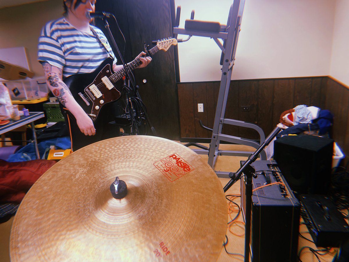 softcharmband's tweet photo. FREE SHOW AT @Schubas NEXT TUESDAY. COME CHILL 🌈 https://t.co/g3hSA1eTYz