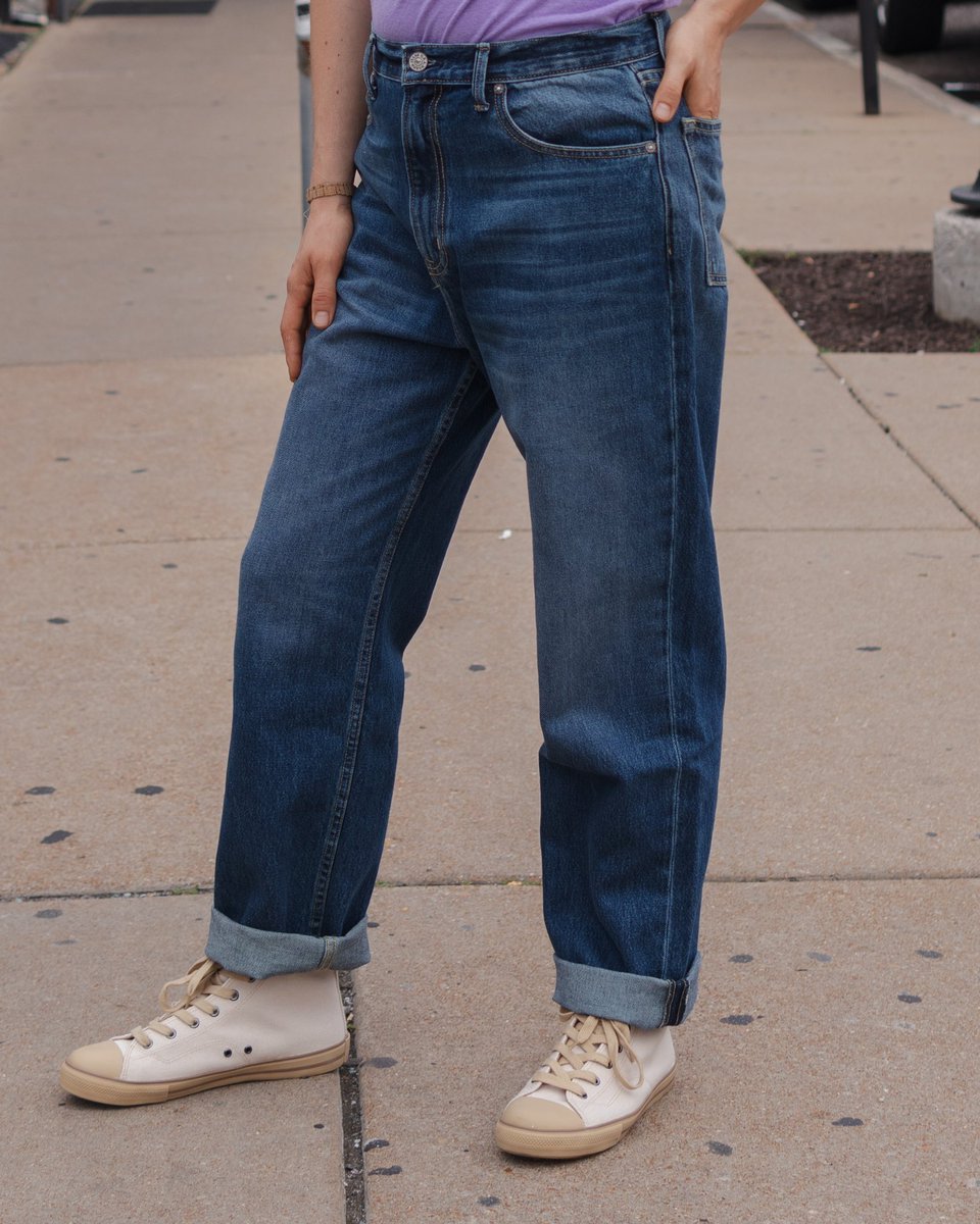 csoutpoststl's tweet image. New denim for the gals! Unwind in style with the Slacker Relaxed Straight Leg from Noend Denim. Effortlessly combining comfort with a classic silhouette, these USA-made jeans are the new go-to jeans for laid-back days and casual nights.

bit.ly/slackerrelaxed…