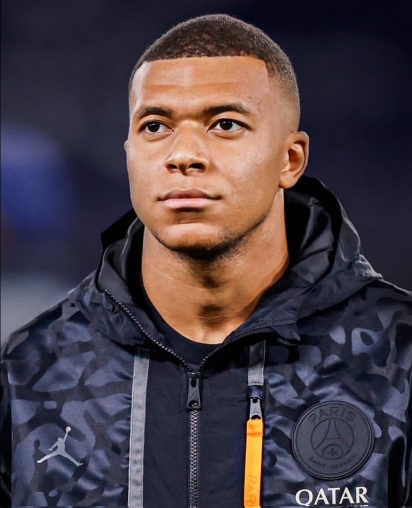 🚨 JUST IN: In February, PSG paid the €80M loyalty bonus back to Mbappe. Nasser Al-Khelaïfi’s entourage says it was done because the desire was to see Real Madrid settling the bill to the club in the end, rather than Mbappé. However, Florentino Pérez absolutely DECLINED, and