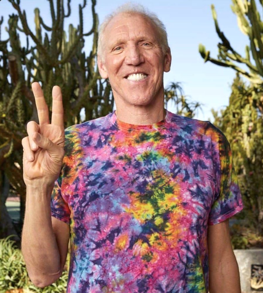 GHalv's tweet photo. @GratefulDead Bill Walton was the leader of the band… May he dance on in the stars forever. #ripbigred https://t.co/vrnMJaQFNI