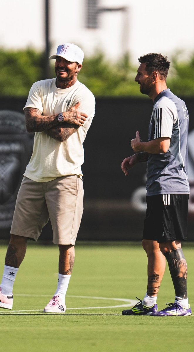 Le GOAT Lionel Messi et Beckham à l'entraînement aujourd'hui.🤩