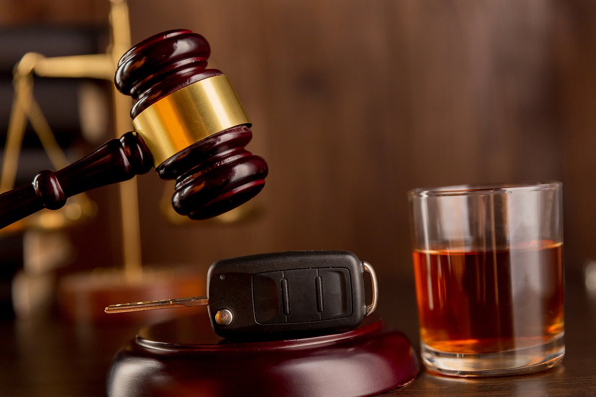 See what happens after you're arrested for a DUI in Georgia: savannahlawyers.com/criminal-defen…

Already facing charges?
Contact our defense lawyers in Savannah, GA at (912) 232-0081 and schedule a Free Consultation.

#SavannahGA #Georgia #FreeConsultations #DefenseAttorneysGA #DUIArrest