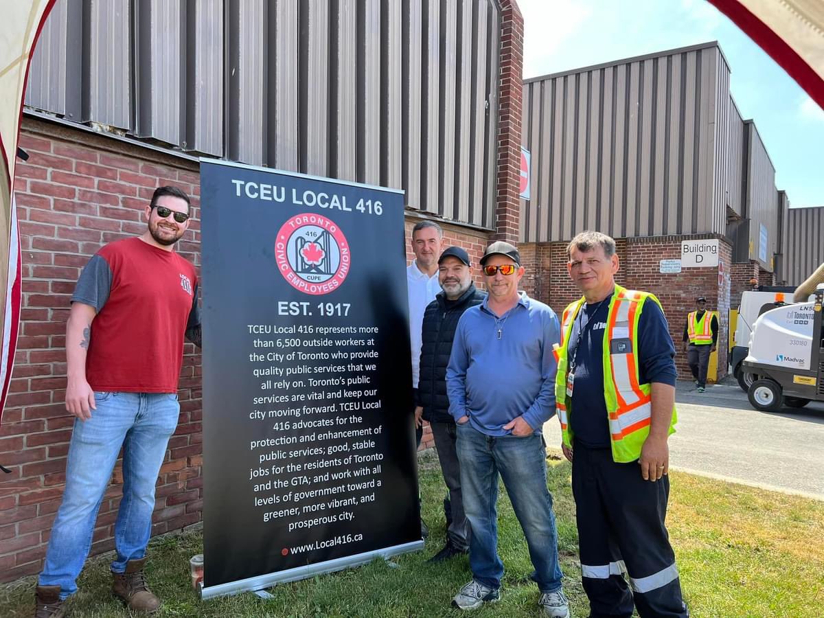 It was a tremendous @doors_opento weekend showcasing sites across this great city!

Thank you Local 416 Members for taking part, featuring the work they do, and buildings, processes, & vehicles they maintain & operate to keep moving!

#Local416
#Toronto #DoorsOpenToronto 
#DOT24