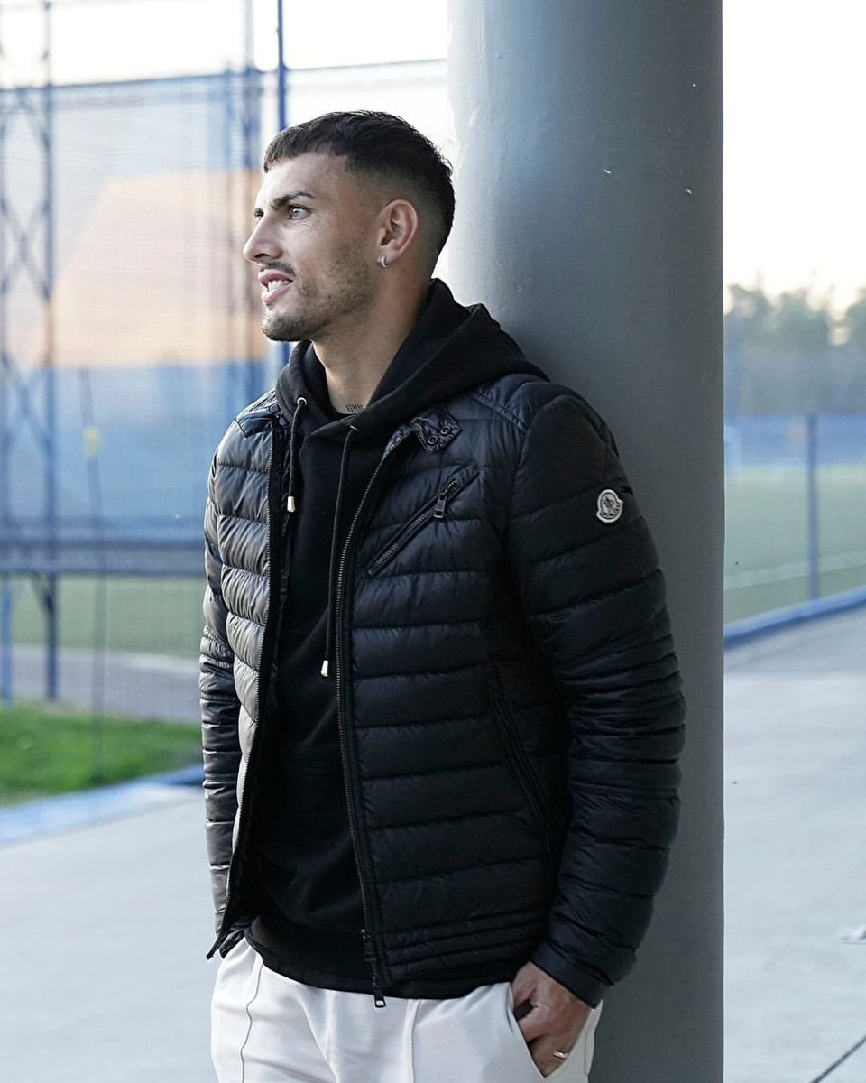 🤩💙💛💙