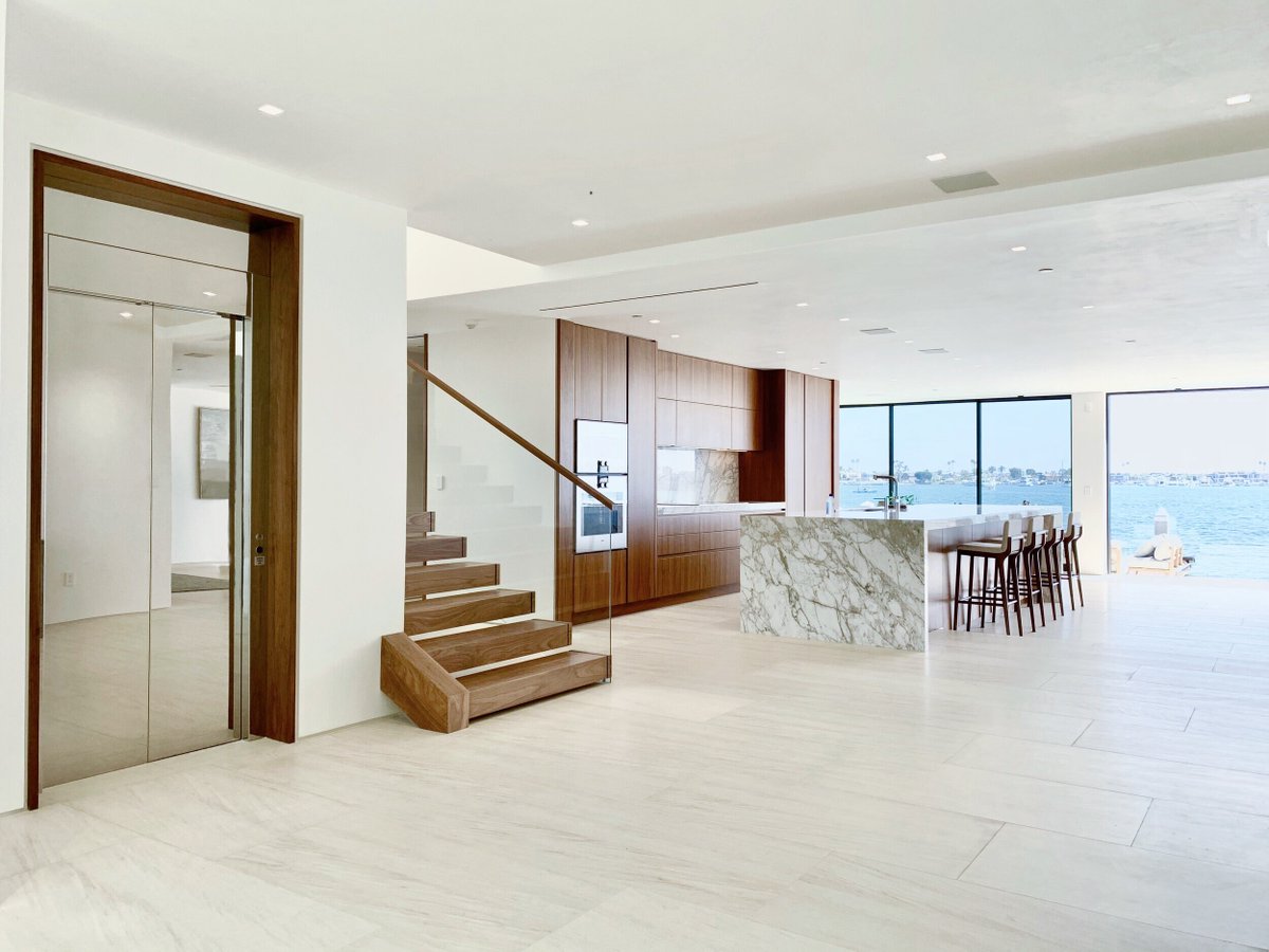 Coastal Charm 

Its glamour is magnified by mirrored polished stainless steel doors. 

#luxurydesign #homeelevator #homedesign #homedesigns #luxuryelevator #interiorandhome #architecturaldigest #modernarchitcture #architectlovers #interiordesign #homestyle #elevator #interior