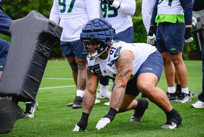 #Seahawks Byron Murphy is a UNIT 😤

MORE PHOTOS HERE:

seahawks.com/photos/photos-…

[📷: Edwin Hooper/Seattle Seahawks]