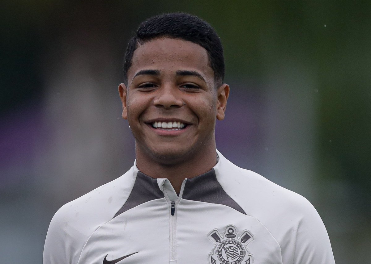 ruanrlx's tweet photo. Na teoria já estava bom, na prática é melhor ainda.

O futebol 2.0 foi criado, pqp. https://t.co/YPOztSWOvr