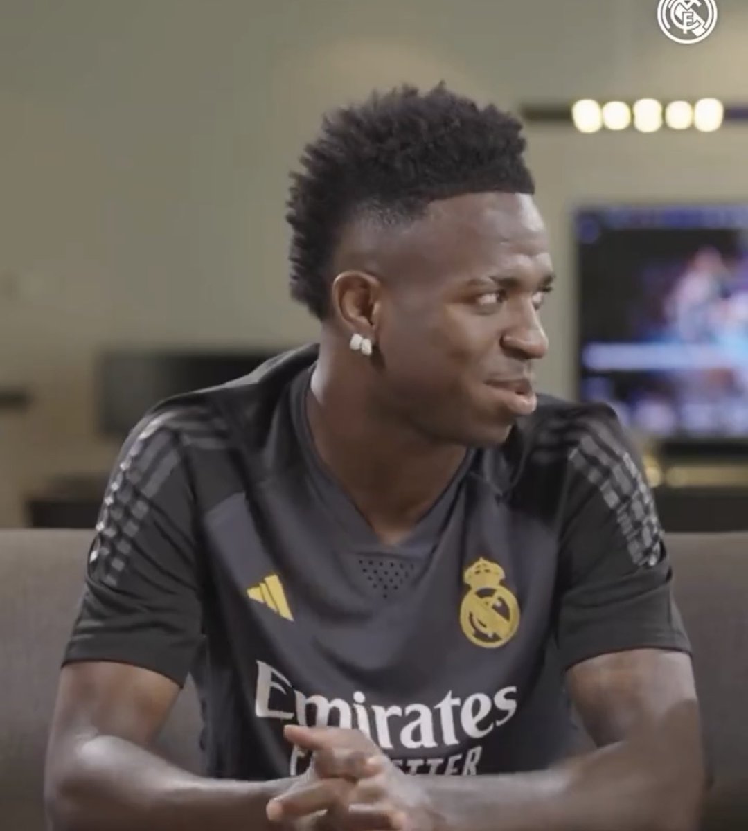 🗣️ Vinicius Jr: “A dream to fulfill? To win on Saturday, the Champions League.”