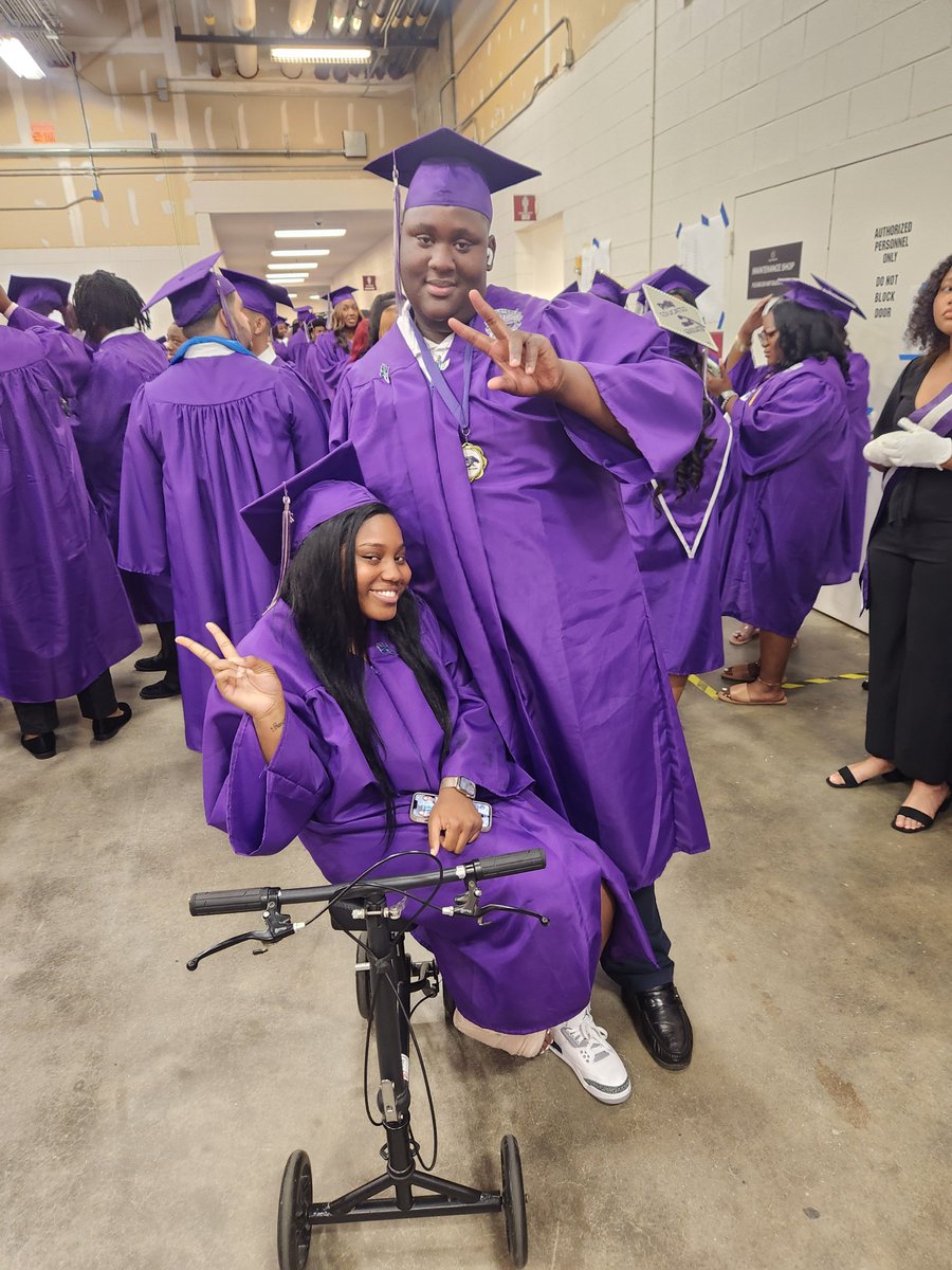 Congratulations to our @rvhs C/O 2024 Graduates!!🎓💜🎓#MissionComplete #PurposeDriven #FutureReady