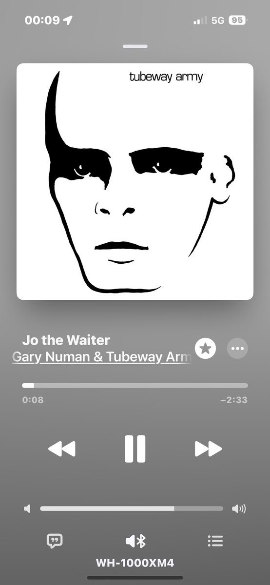 Very underrated #TubewayArmy track
#NowPlaying 
#GaryNuman