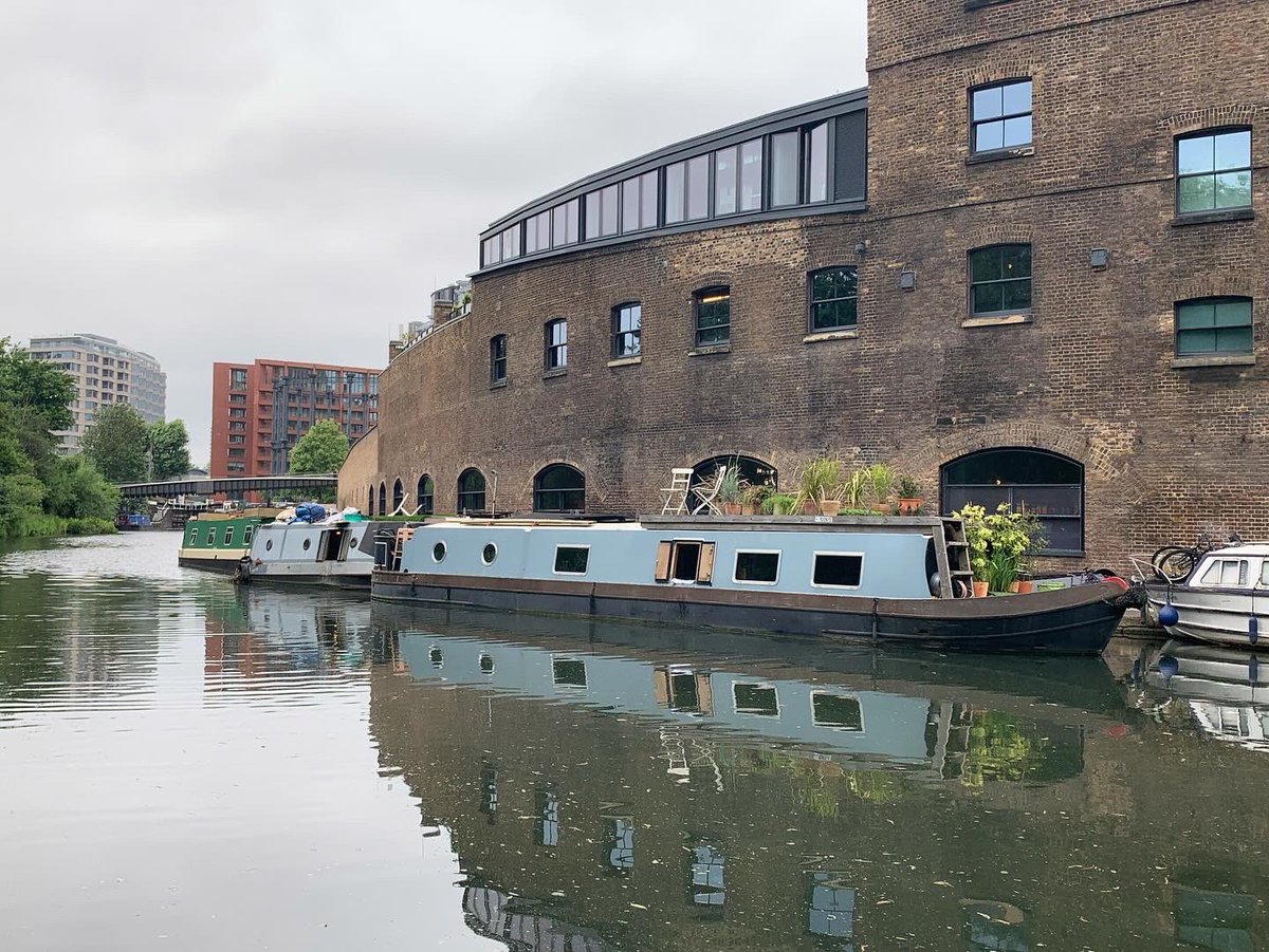 @londonwildlifetrust @mayfairforum @thisisgrosvenor - time well spent today with the inspirational and highly professional London Wildlife Trust team at Camley Street Nature Park, a tranquil space for nature to thrive in central London - London needs more spaces like this