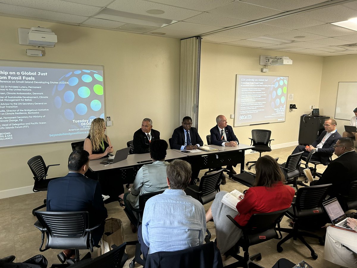 Congratulations to Belize who becomes the 25th member of the Beyond Oil and Gas Alliance, and our first Caribbean member 👏👏👏

Belize is the first small island developing state with production to implement an offshore licensing ban 🌎

#SIDS4