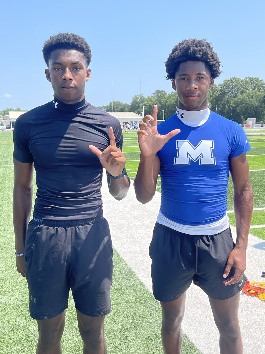 SportsWorld84's tweet photo. #SummerShowcase2k24 #StartsNow 
#IronSharpensIron3 #2OfMyIslands🏝️
@GuidrySavoy @DylanHenry2636
#BusyWeek #Tulane #SouthAlabama 
#TheBioExplainsItAll #EveryLevelEveryLane 
#LHSAA👉🏾#NCAA👉🏾#NFL 
#BigBusiness #PayAttention 🗂️🗂️🗂️ https://t.co/UULr4v2l5t