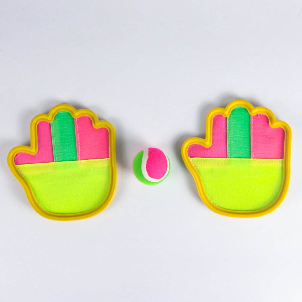 Zhuchuangtoys's tweet image. Different shape of toss and catch ball set #ball #ballset #toss #catch #catchball #tossball #grip #gripcatch #stick #stickball #stickset #outdoor #active #play #playball #playtoy #toy #toyset #kids #kidz #kidstoy #kidztoy #kidsball #kidzball #outdoortoy #game #toygame #gametoy