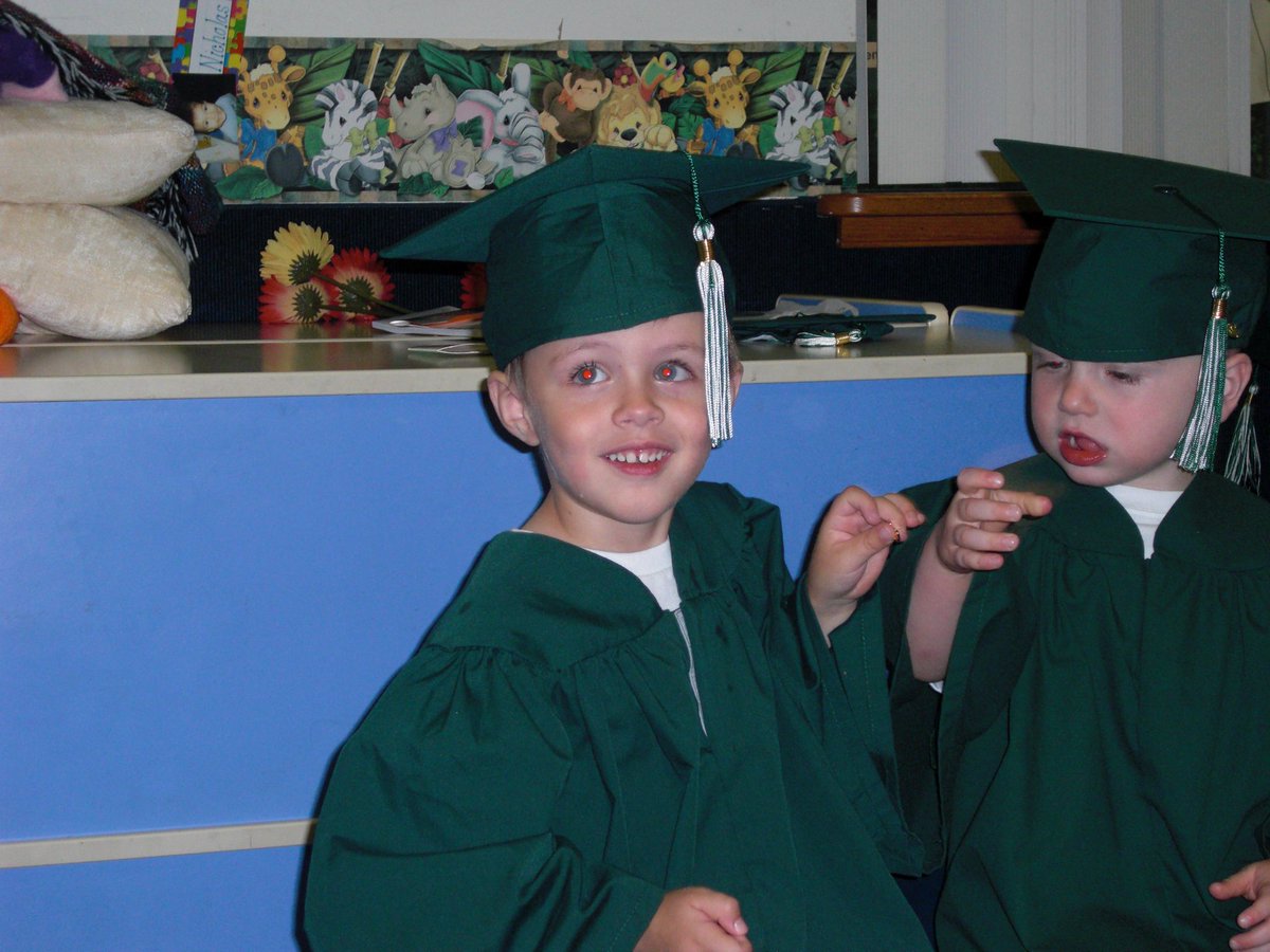 wowie zowie thank you all uhhh I don’t have any drawing prepared so here’s a photo of me when I was four years old graduating from preschool (photo is dated exactly fifteen years ago)