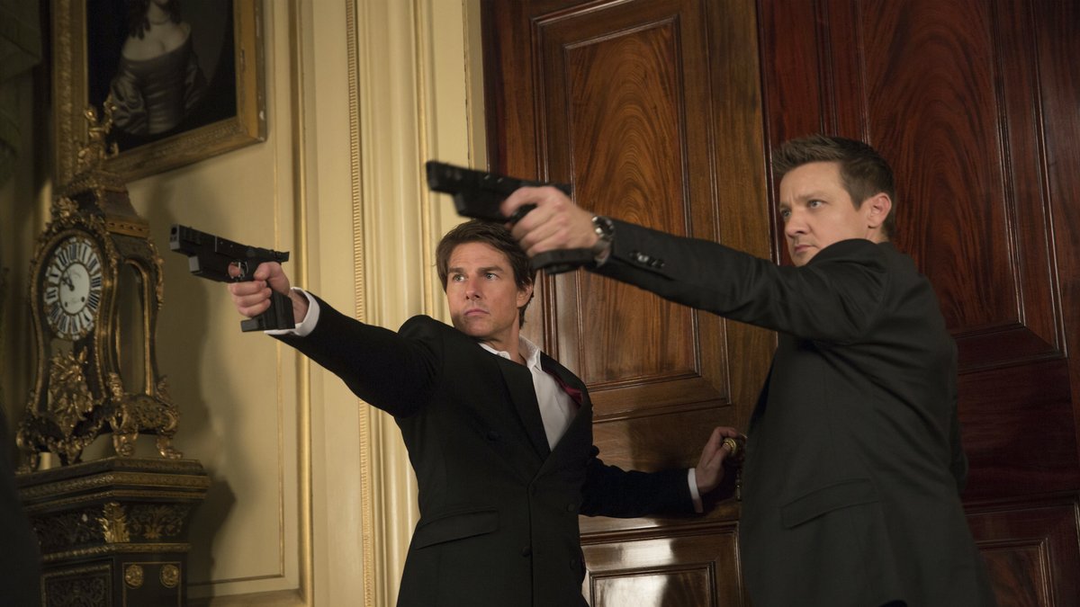 Jeremy Renner addresses the possibility of returning to the 'MISSION: IMPOSSIBLE' franchise: 'I'd always jump into a Mission: Impossible anytime and back into Brandt. It’s great.' (via: collider.com/mission-imposs…)