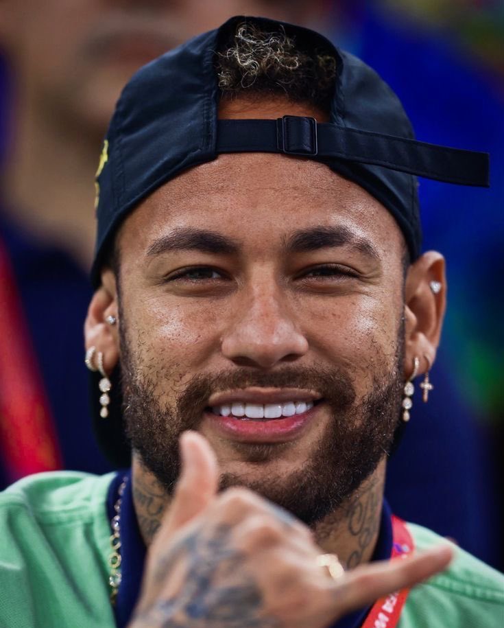 updatecharts's tweet image. Luana Piovani sobre Neymar APOIAR a privatização das praias:  

“Meu sonho é que meus filhos esqueçam o Neymar. Imagina se isso é ídolo?”