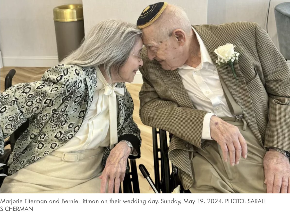 Congrats to the happy couple! These two centenarians found love in their senior living facility-- read more about their beautiful story from @people at the link in my bio.

#centenarians #loveknowsnoage #peoplemagazine #agingandthriving