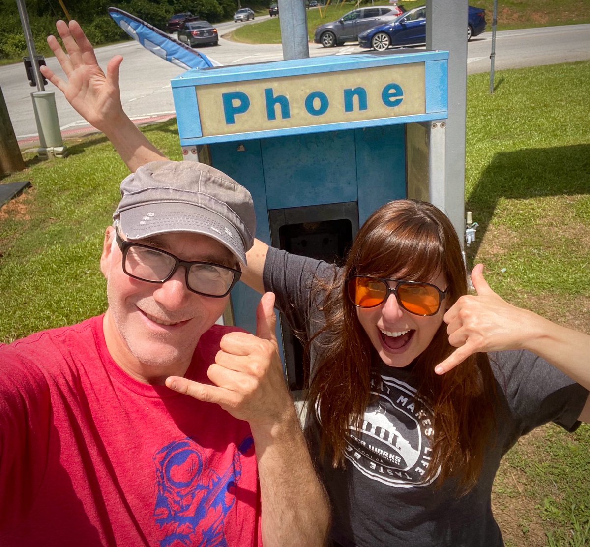 SIRSY's tweet photo. Sweet dreams are calling from the EASTERN TIME ZONE (for the first time since March!!)
618 mile drive today. Sending love to east coast friends Steve & Colleen Lont for 75 miles. Love you kids β₯οΈ https://t.co/ElDFfZruOc
#sirsy #sirsyband #sirsysponsor #EasternTimeZone https://t.co/cuLU1RI8TE
