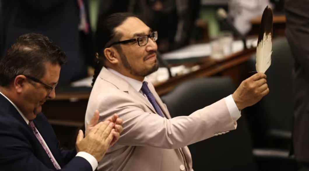 Ontario First Nation legislator makes history at Queen's Park

Read more: cbc.ca/news/canada/to…
