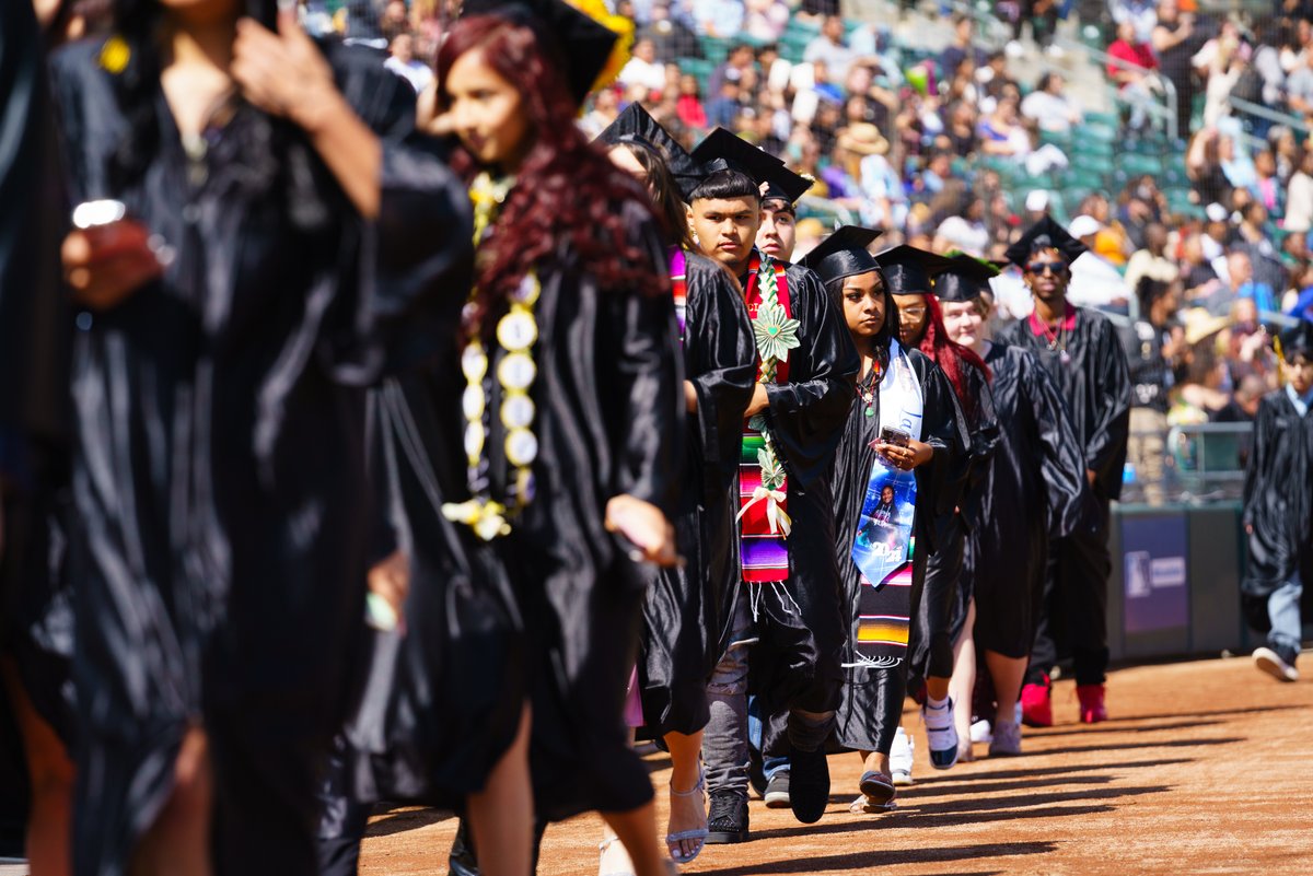 SAVA_Charter's tweet image. We kicked off the long weekend with sending off our graduating class of 2024. Congratulations to all of our grads! #savaproud #savacharters #gcccharters #loveteachguide #elevateourimpact #gcclevelup @gcc_charters 📷: @DerekNovaes