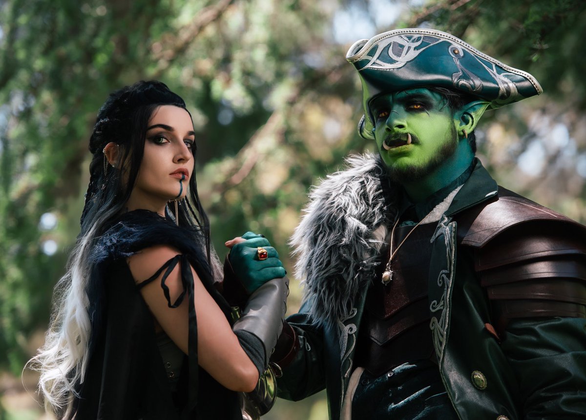 Get in losers, we’re going to the fish market . 🗡️Fjord: @nikkocosplay 🪻Yasha: me :) 📸 @EricRCarroll . Yasha and Fjord belong to Ashley Johnson and @WillingBlam for @CriticalRole #CriticalRole #criticalrolecosplay