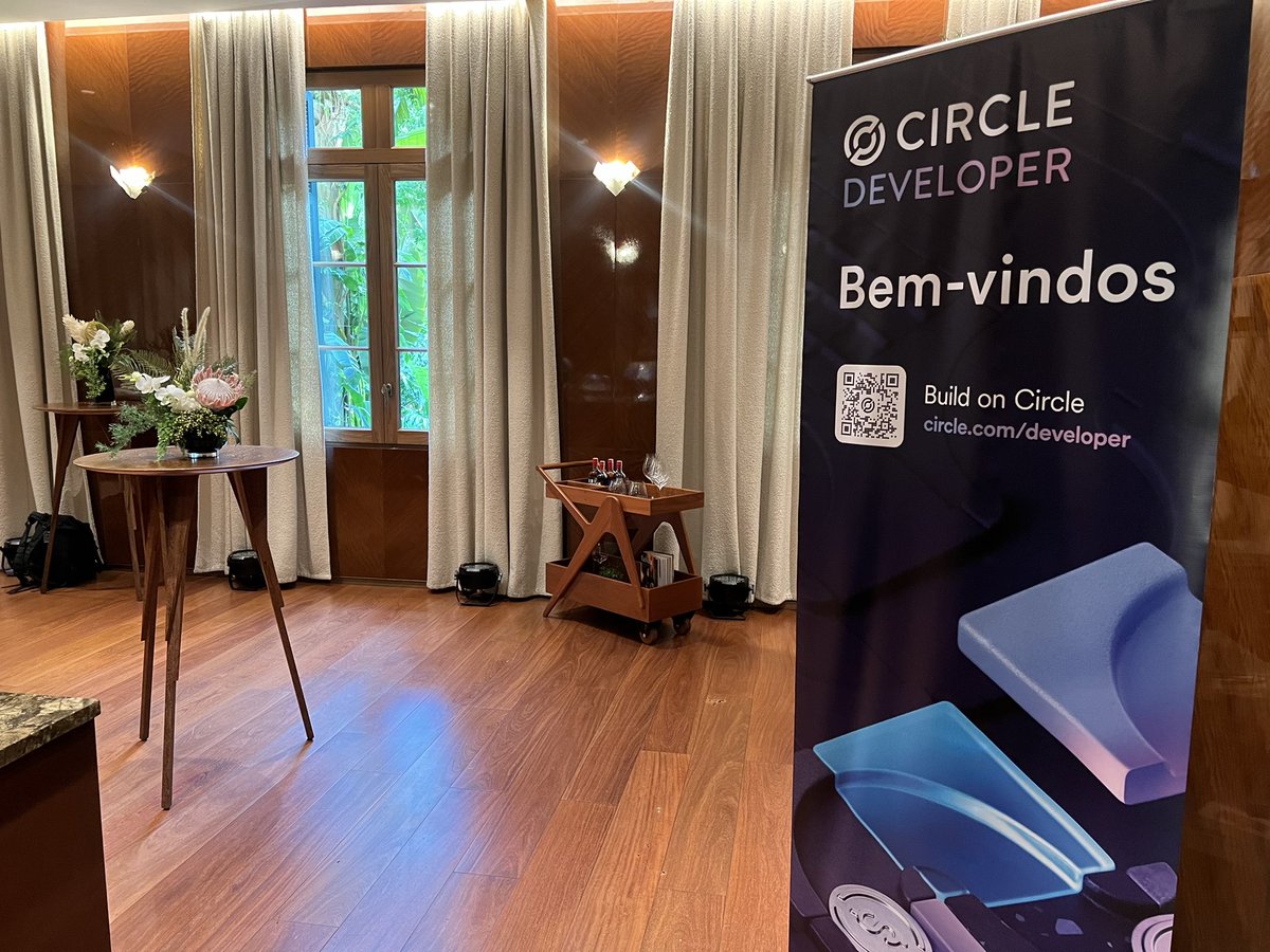 BuildOnCircle's tweet photo. We’re excited to introduce our guests to the @circle Developer Platform at tonight’s Developer Workshop in São Paulo 🇧🇷 !
#BuildonCircle https://t.co/I2MAfpkr0i