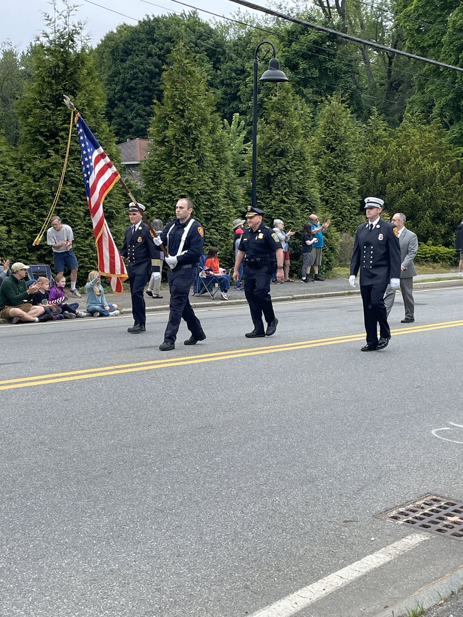 Wayland Fire tweet media