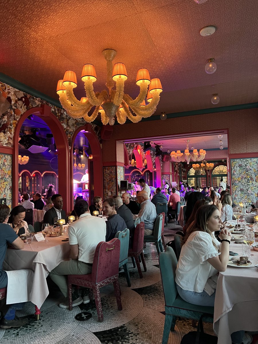 simpli_fi's tweet image. Reflecting on an amazing week at AdExchanger&apos;s Programmatic IO in Las Vegas! It was fantastic connecting with both new and familiar faces. We also had a blast enjoying dinner and a show with some of our incredible partners. 

#PROGIO #ProgrammaticIO #Programmatic