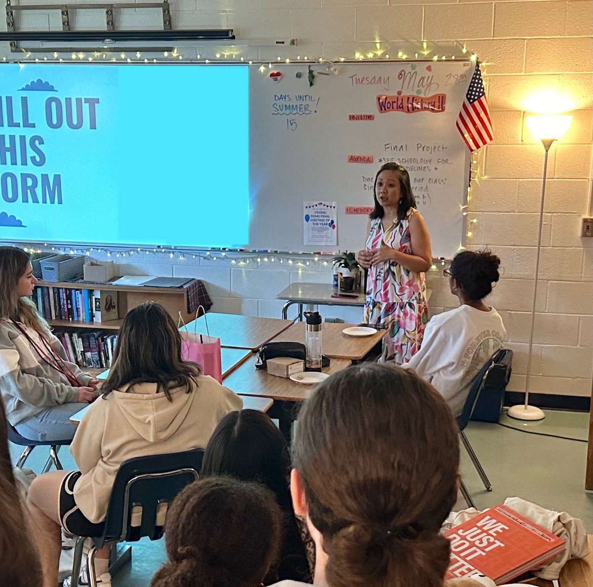 Thanks <a href="/KathyKLTran/">Kathy Tran</a> and <a href="/Henson4Virginia/">Delegate Rozia A. Henson Jr</a> for coming to speak with students at Hayfield today!